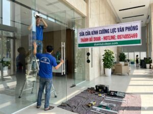 sửa cửa kính