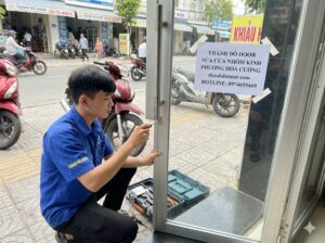 sửa cửa kính phường hòa cường