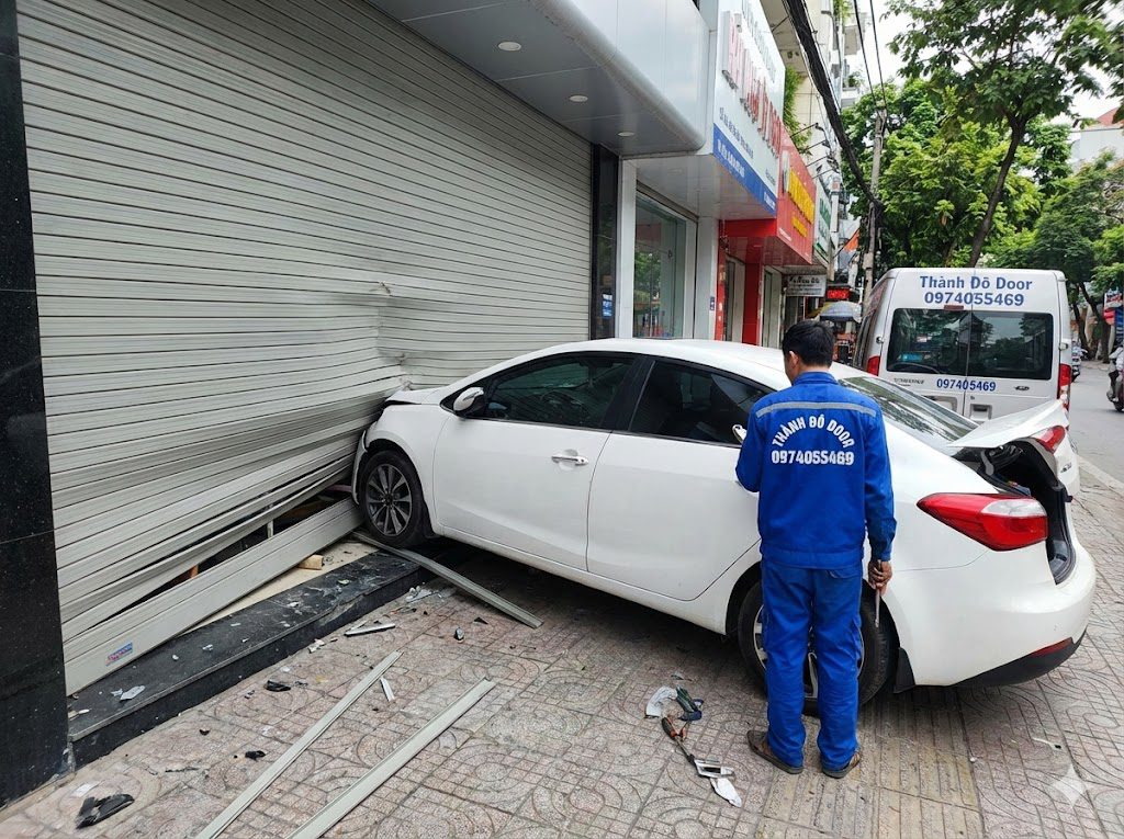 sửa cửa cuốn tphcm 