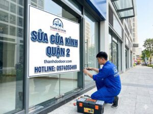 sửa cửa kính quận 2