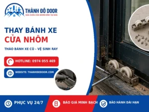 02 thay banh xe cua nhom thao banh xe cu ve sinh ray
